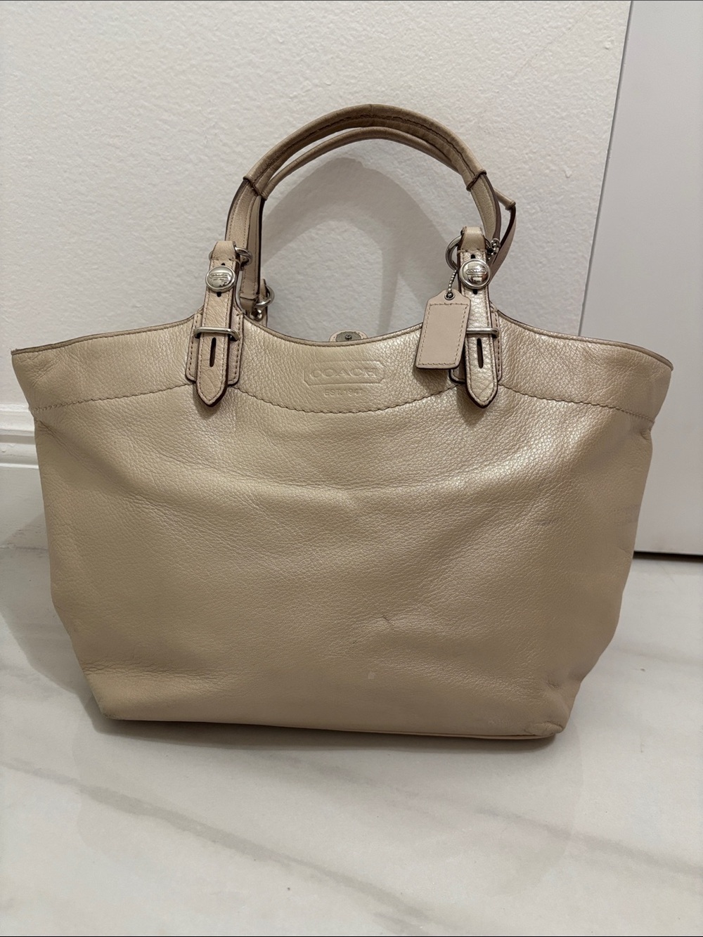 Coach Madison Soft Leather Tote Bag Beige Cream F16174